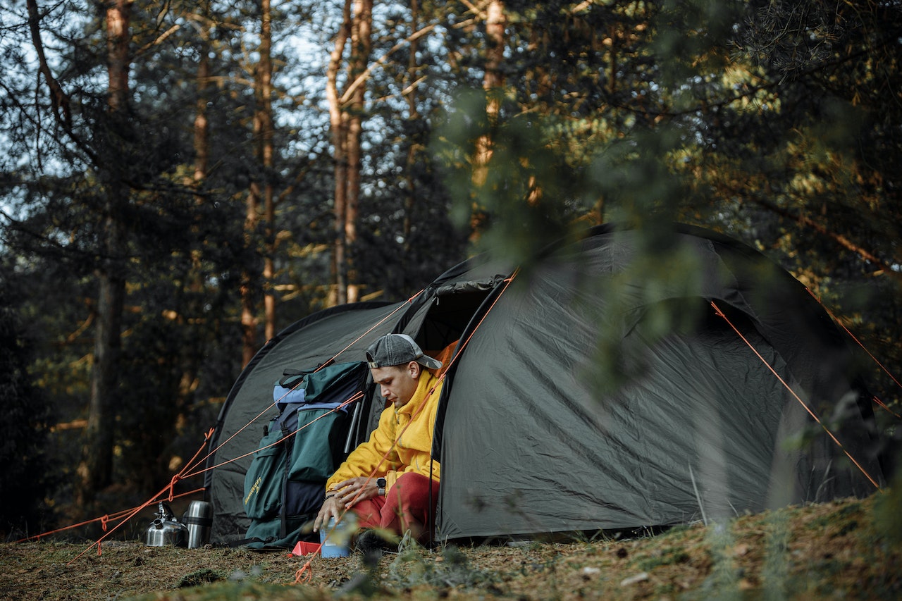 How to Choose the Best Camping Gear for Beginners